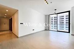 HIGH FLOOR | PRIVATE POOL | VACANT NOW