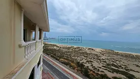 1BHK Unfurnished || Sea View | Spacious 800 sqft