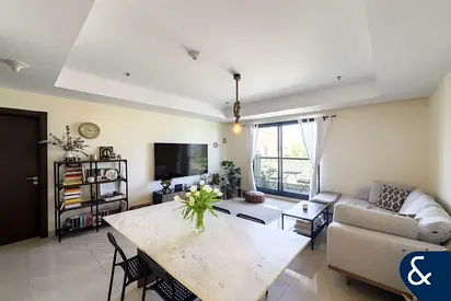 High Floor | Vacant on Transfer | Creek Views
