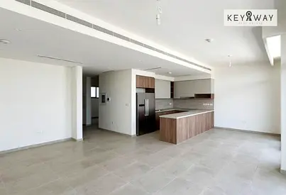 Skyline Serenity | Impressive Townhouse