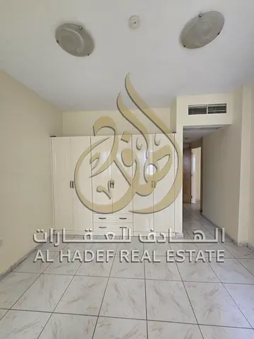 Features A spacious and practical one-bedroom apartment with a comfortable layout. Conveniently located near Nesto supermarket and all amenities. Clea