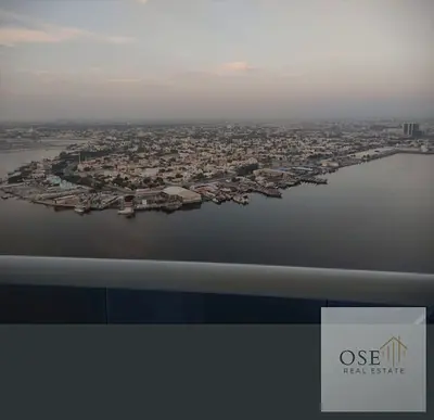 شقه غرفتين وصاله في ابراج الواحه بأطلاله بحريه بالكامل وبقسط شهري 8600