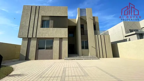 🏡 فيلا فاخرة للبيع في سيح القسيدات | حياة عائلية مميزة