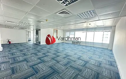 Well Maintained | Higher floor | Near Metro