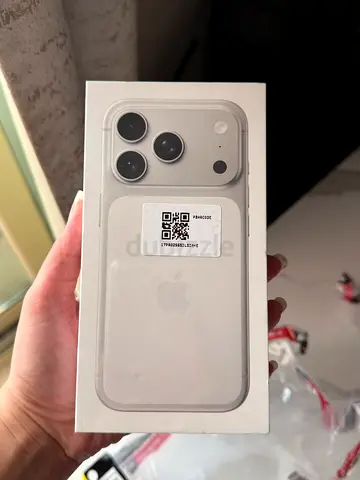 iPhone 17 pro Silver HK model 256gb brand new
