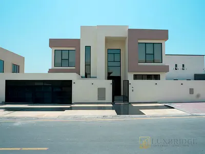 Free Hold | Stunning 4-Bed Villa | Fully Furnished