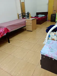 Ladies Bedspace near CRYSTAL Plaza, MAJAZ 1