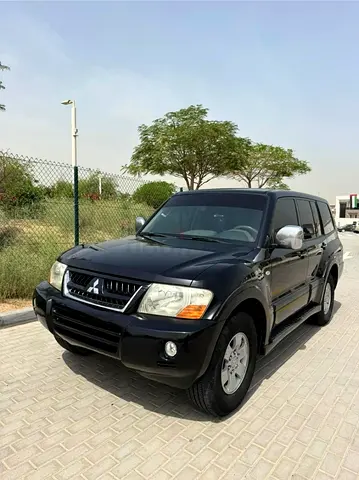 *Mitsubishi Pajero GLS, Negotiable for Serious buyers’