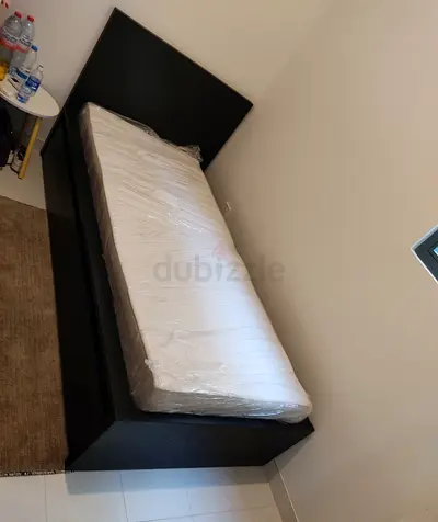 Ikea malam single bed (90*200)with 2 storage drawers underneath and an IKEA mattress ✨