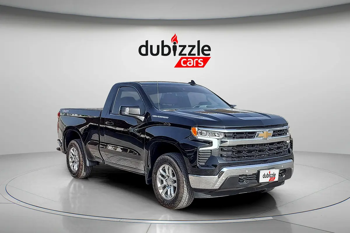 Chevrolet Silverado 2024 — photo 1 of 16