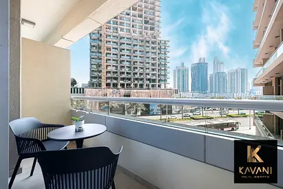Cozy Yet Modern Apartment l Sleek Furnished l Stunning with Balcony