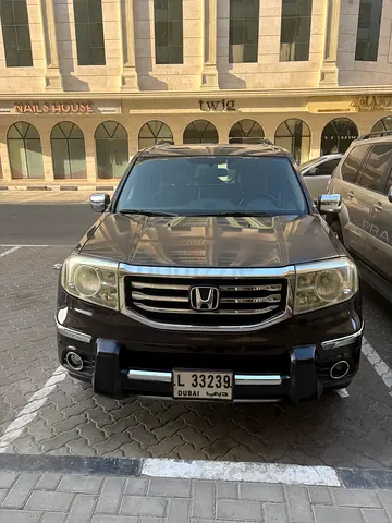 GCC Specs 2012 Honda Pilot Touring - Well Maintained