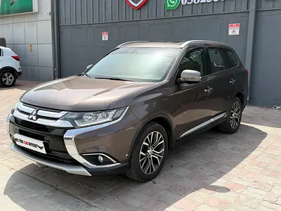 Mitsubishi Outlander GLX 2017 - GCC Specs - Well Maintained