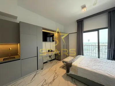 استوديو مفروش | MAG 920 MBR City | شرفة وإطلالة على البرج