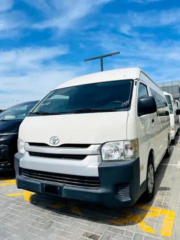 Toyota Hiace GL 2019 GCC Specs - Reliable and Well-Maintained