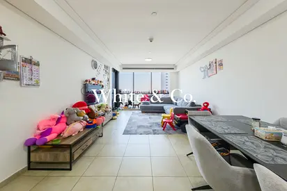 High Floor | Stunning Island View | VOT