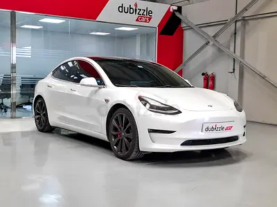 AED 1140/month | 2020 Tesla Model 3  | GCC Specs | Ref#455453