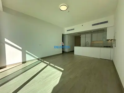 SPACIOUS 2BHK with MAID | BALCONY | PRIME LOCATION