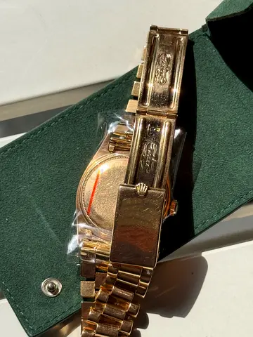 Rolex Solid Gold Vintage with Solid Gold Braclet