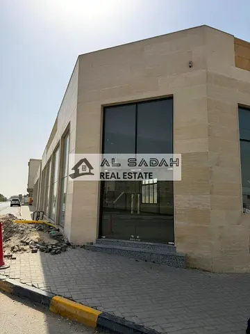 FOR RENT | PRIME COMMERCIAL SHOWROOM – SHARJAH