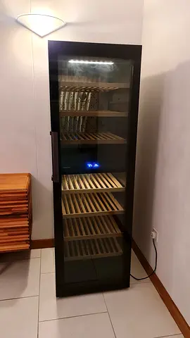 Miele 193 bottles duel tampracher wine cooler latest version