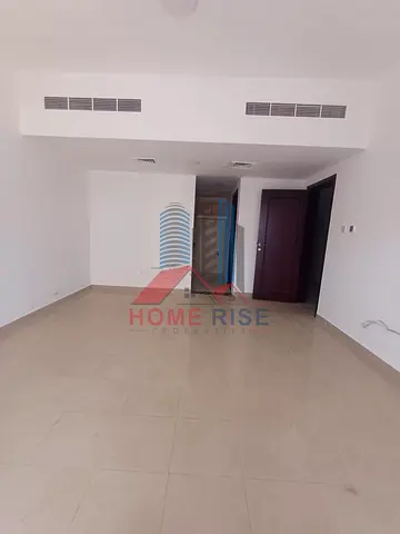 Spacious / Studio Apartment/ For Family / Opposite Park