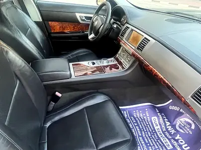صورة 5 لـ 2010 Jaguar XF