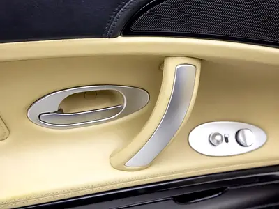 2001 BMW Z8 thumbnail 17