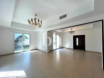 Vacant | Spacious Villa | Well Maintained 5BR