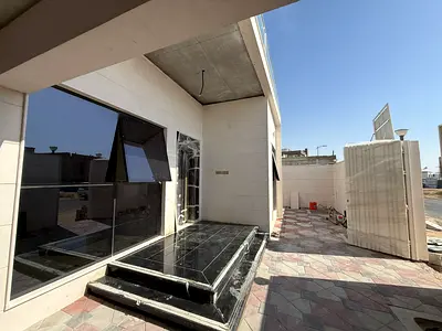 فيلا راقية للبيع في Tilal City بالقرب من الحديقة