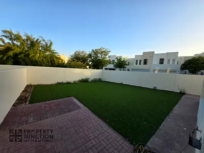 Rare 4 Bed Type E | Corner | Single Row