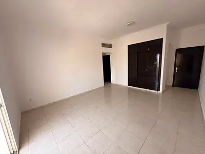 1BHK بالراشدية | شارع المرور القديم | خلف جراند مول | تكييف مركزي | 4 دفعات