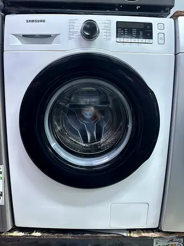 Samsung washing machine 8 kg same like anew condition
