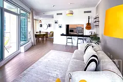 Upgraded | Vacant on Transfer | Downtown View