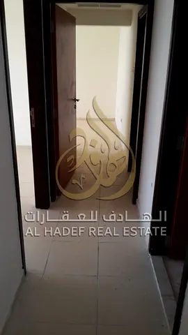 شقه للبيع غرفه وصاله ابراج الجاردن سيتى عجمان الجرف 2  للبيع كاش  مساحة 1142 قدم مربع، الطابق00000000 11, اطلالة كاملة على المدينة، مطلوب 380 ألف درهم