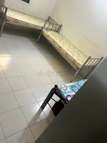 Executive Bachelor Room available Near by Sharaf DG metro Al Mankhool