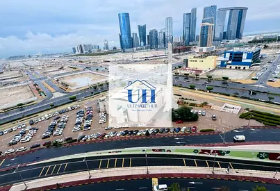 2BR Apartment | Balcony & Pool | Marina Square