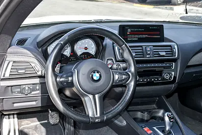 صورة 11 لـ 2017 BMW M2