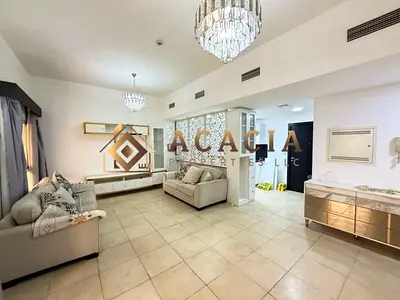 2 Bed I Open Kitchen I Upgraded I Vacant I Balcony