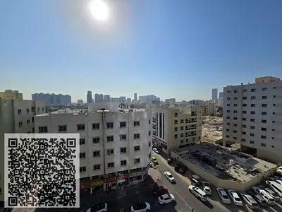 شقه للآيجاربالراشديه بآبراج الفلكون  عجمان  للايجار السنوي52000  درهم  مكونه من 3 غرف نوم مع باركن للجنسيه الاسيويه  فقط