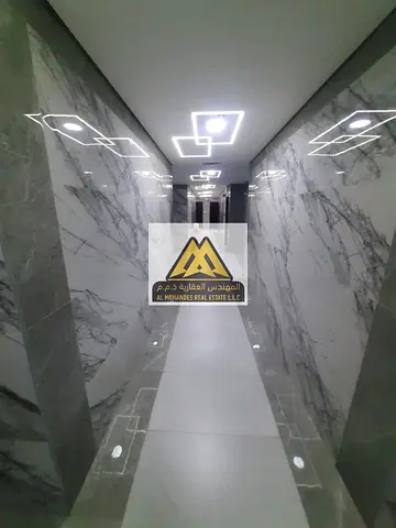 غرفة وصالة للإيجار في المويهات 3 عجمان، 2 حمام، بلكونة، تكييف مركزي، موقع مميز قريب الخدمات، 34000 سنوياً 4 إلى 6 دفعات