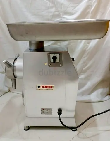 Omega Commercial Meat Grinder / Mincer - Heavy Duty
