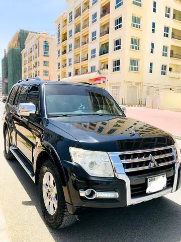Mitsubishi Pajero on sales