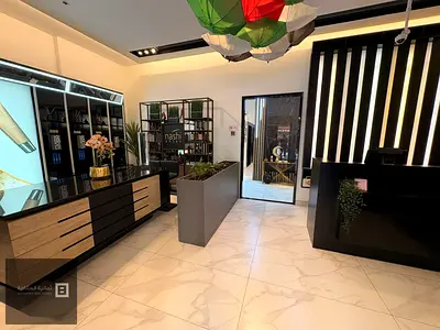 A Unique Investment Opportunity – Ready-to-Operate Salon for rent in New Muwaileh