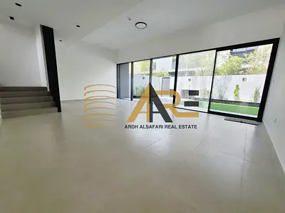 Luxurious corner 3-bed available in Masaar.