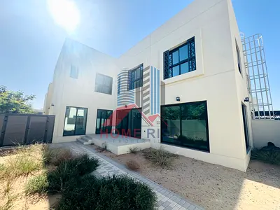 Luxury 5BR Villa In Gated Community For Rent
