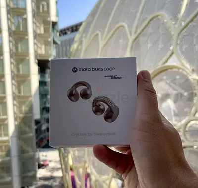Motorola Moto Buds Swarovski by Bose
