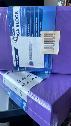 Rumi Yoga Matt + Set of 2 Purple Yoga Blocks (Lightweight EVA) - Like New