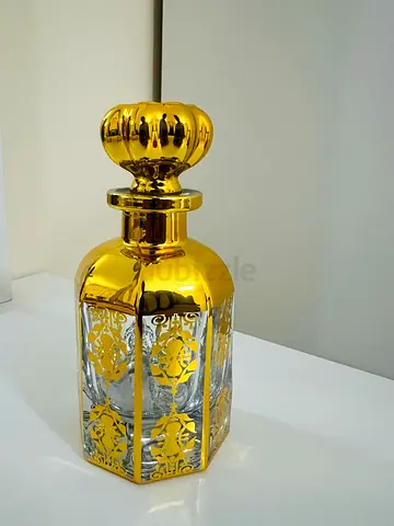 Beautiful Golden Arabic Attar Bottle (Empty)