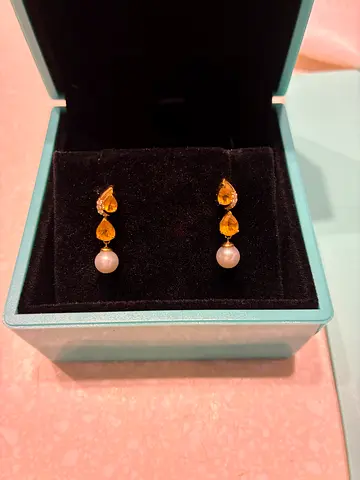 Gold Pearl Earrings